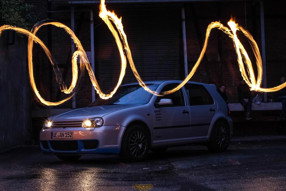 Meine liebsten Hobbies : Mein Golf R und das Feuer ^^