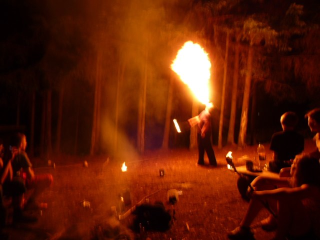 Feuershow auf der Klassenfahrt