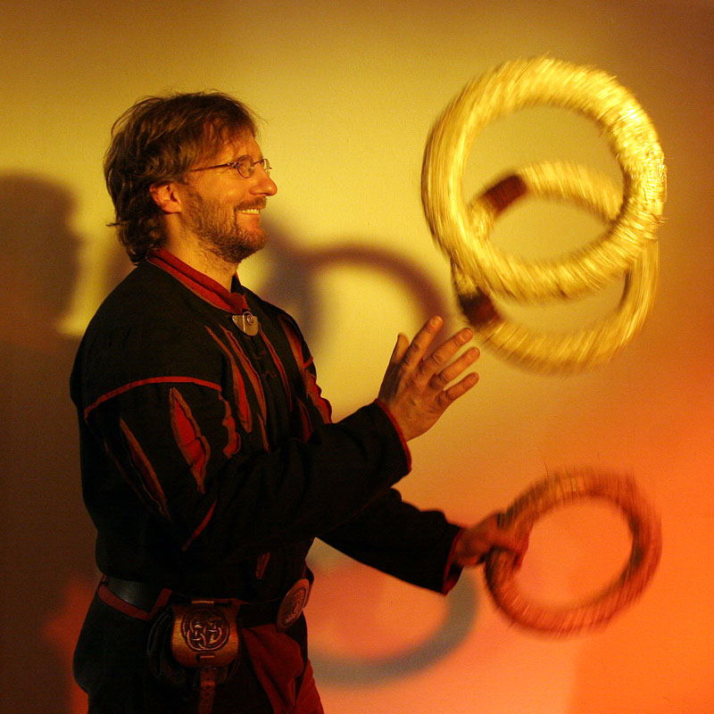 Gaukeleien mit Strohringen