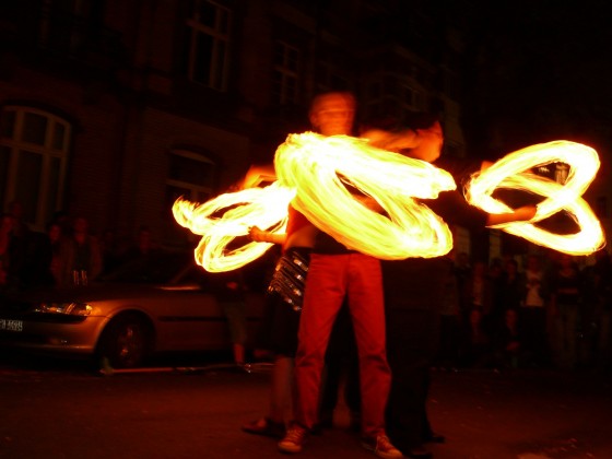 Saphira und Pojota Feuer und Tanz