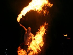 flammourös4